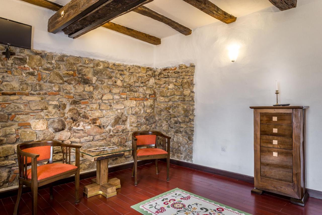 Castle Hotel Daniel Baraolt Luaran gambar