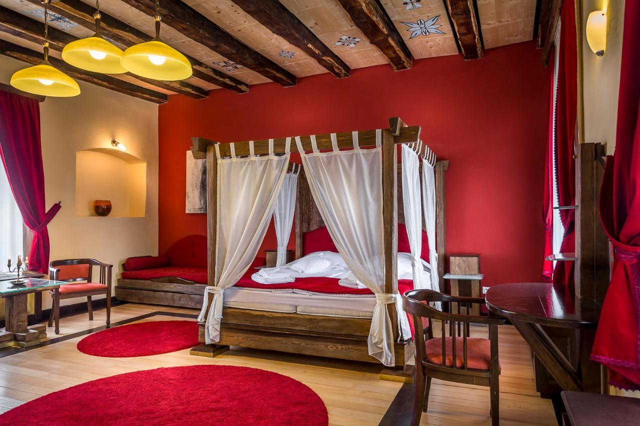 Castle Hotel Daniel Baraolt Luaran gambar