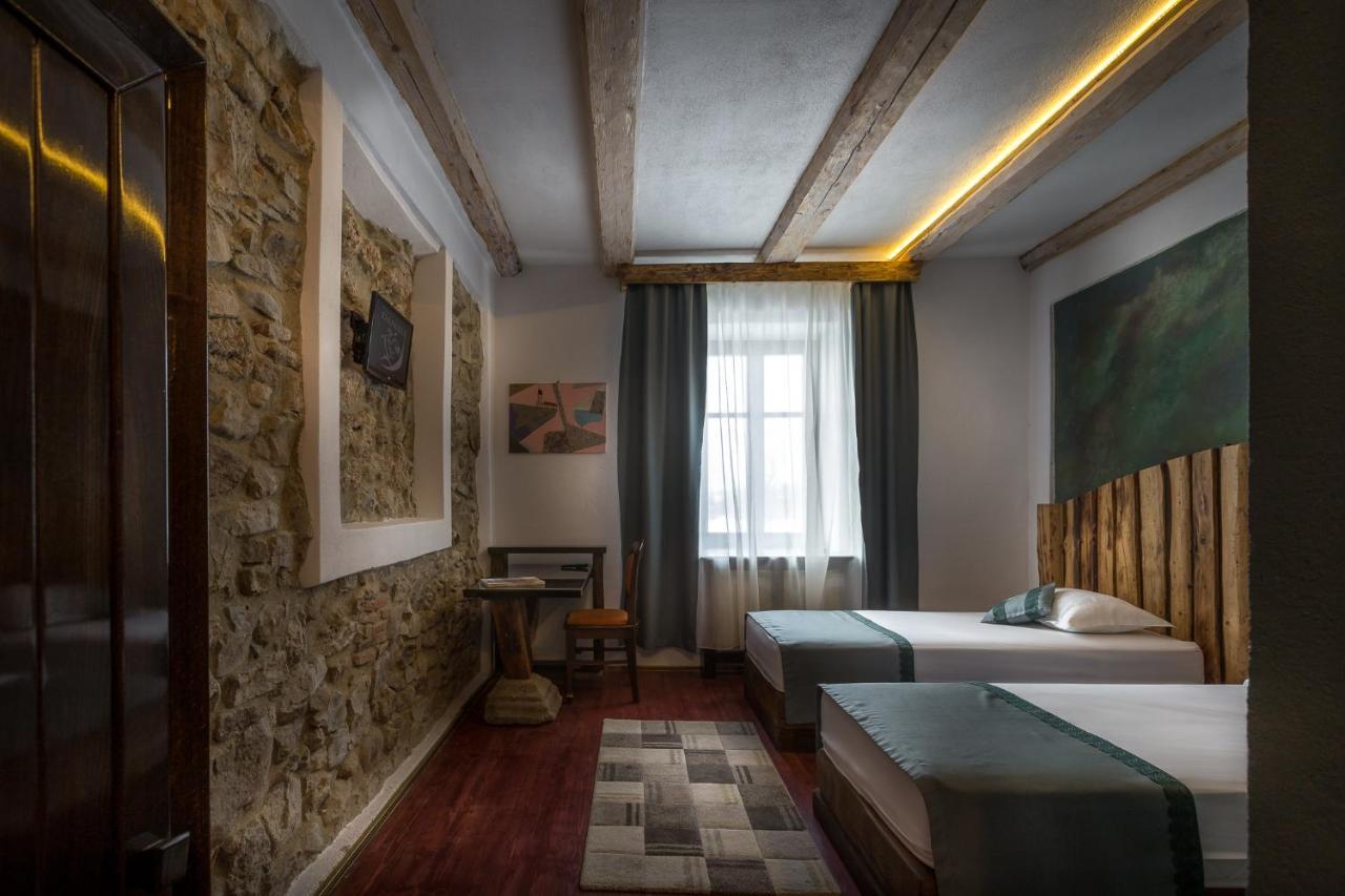 Castle Hotel Daniel Baraolt Luaran gambar
